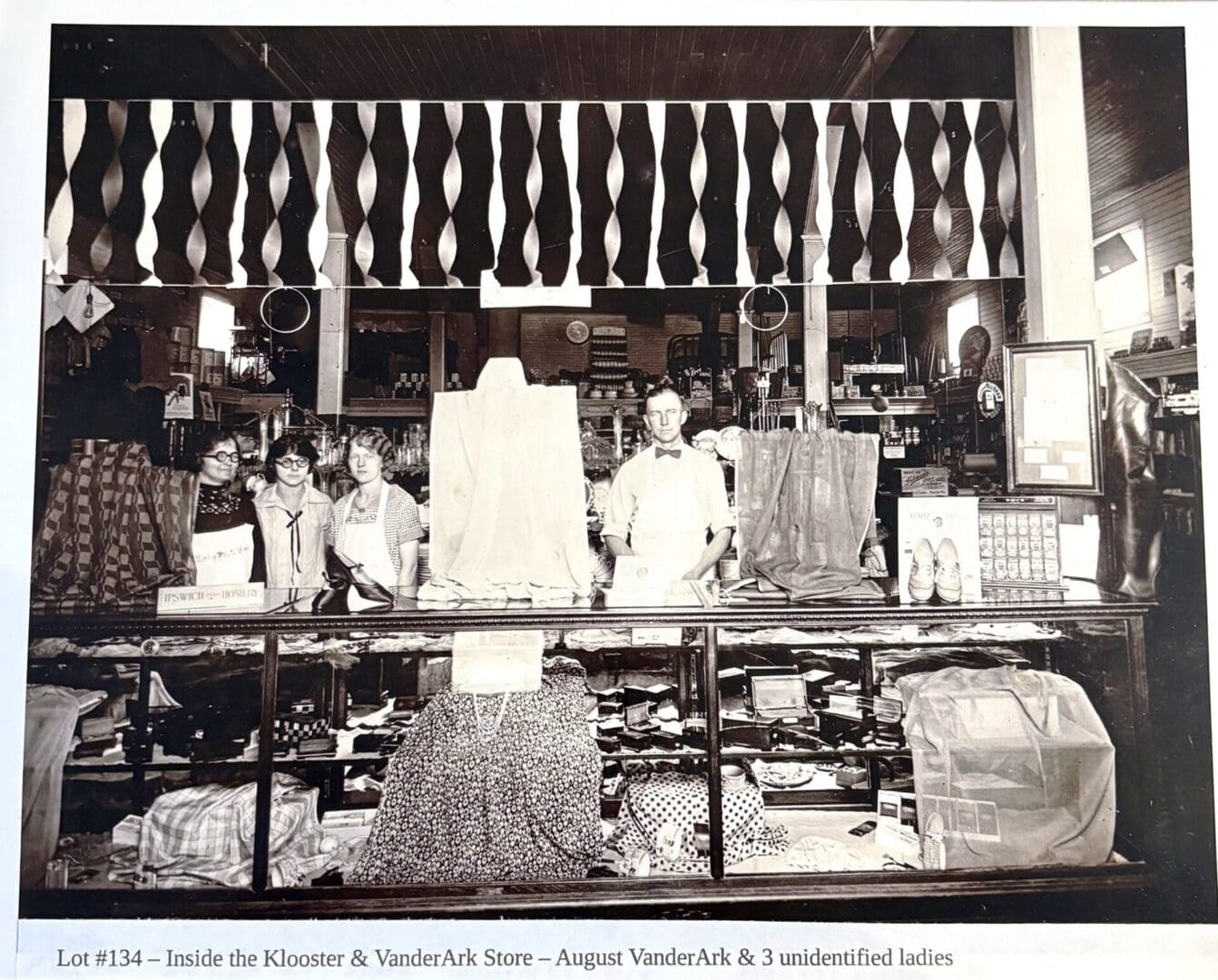 Klooster and VanderArk Store